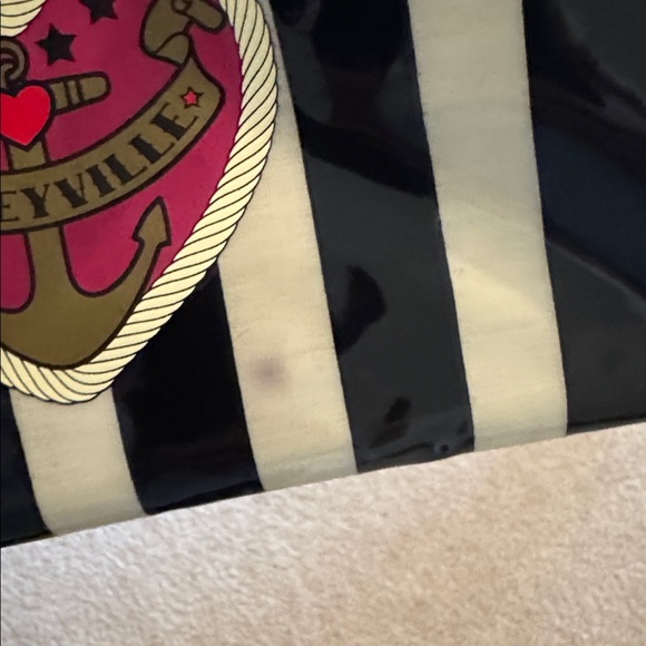 Betsey Johnson Black and White Striped Satchel, Vintage, Rare BETSEY JOHNSON - Picture 7 of 14